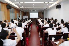 杨桂荣总裁赴信阳香猴子墓培训会授课
